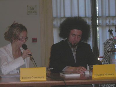 Stefania Campanelli ed Emiliano Morrone - La società sparente - Presentazione nel Palazzo Senatorio del Campidoglio, Sala Pietro da Cortona - Roma, 1 ottobre 2007 - hanno partecipato: Stefania Campanelli - Angela Napoli - Ida Dominijanni - Franco Laratta - Aldo Pecora - Gianni Vattimo - Emiliano Morrone e Francesco Saverio Alessio - fotografia: Carmine Talerico - © copyright 2007